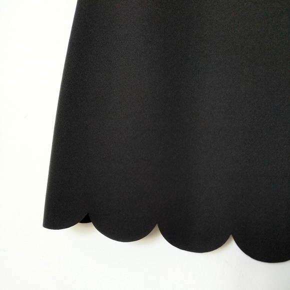 All Black Scalloped Edge Dress (XL) - Picture 7 of 8